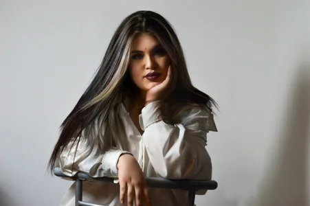 Allyy_baby Public Pic 2