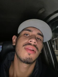 prudence_nigth Public slika