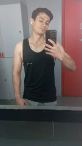 king_obey665321 Public Foto 3