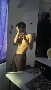 Yo de isalexhot  3 Imagens