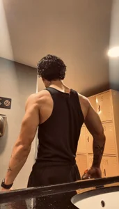 Afterhourscouple_: Public ( 3 фото)