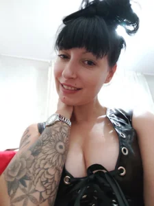 Cleo_XXX: Me, myself and I ( 6 фото)