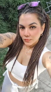 nicolette_rock Public Pic 4