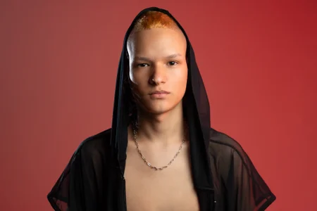 LoganHudsson Public Billede 4