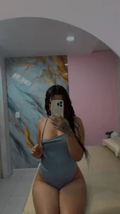 karla_cullen18 How are these small waves in my hair?🤣 зображення
