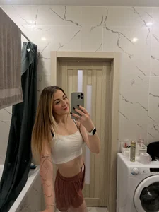 EmilyVale kullanıcısının Public albümü -  3 fotoğraf