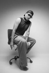 LiamDeep_ Public Foto