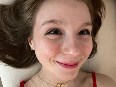 ElliFrankenweenie preview “look at me, how cute I am” Pic