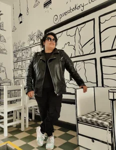 Hailey_Curvy: Public ( 5 фото)