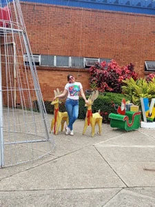 one more day with me de Chanelll_Taylorr_  7 Imagens