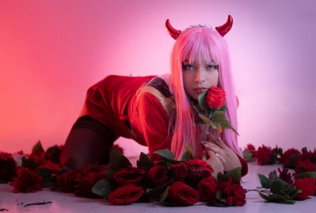 Akane_Hikari_のTemptation Flower 🌹❤️‍🔥の枚の写真