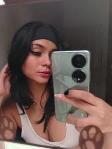 MelodyPrescot_ Public Pic