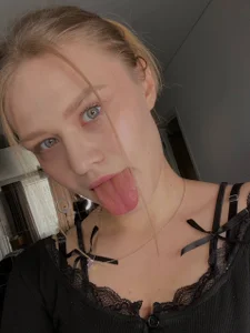 SydneyColeX Public зображення