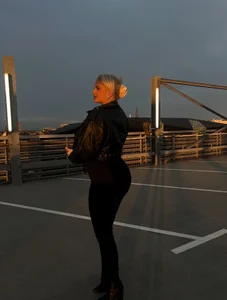 AureliaStar Public صورة واحدة|AureliaStar Public صورتان|AureliaStar Public  4 صور|AureliaStar Public  4 صورة