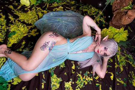 melany_blair 🔥 "I'm the fairy who leads you to pleasure." 😘 Εικόνα 4