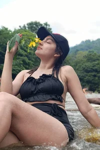 Alaya_cute Me 💚 Foto 2