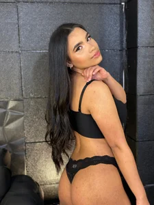 KhateAndersson Public Pic 4