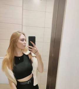 SoniaScott Public Pic 2