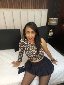 Riley_Reid_Milf: 💖 🫣 ( 2 фото)