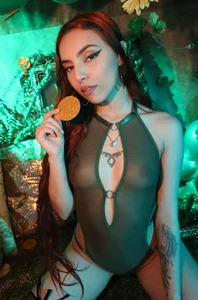 isis_jhempss 🍀 Luck & Seduction Pic