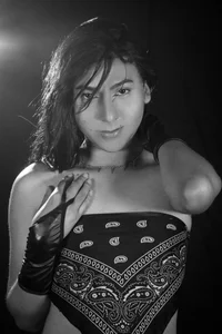 Hopemoretti BLACK AND WHITE 🎞️ Foto 4