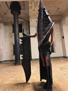 LessiaMiaのHalloween Cosplay Silent Hillの 4枚の写真