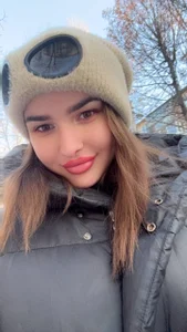 LunaHeadly's photo