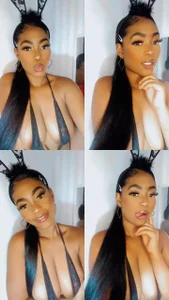 EvelynHeather Public Kuva