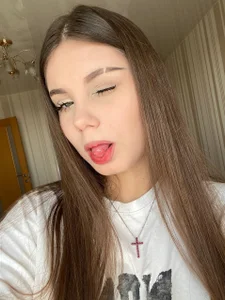 EdithHokutan This Album Knows My Good Angles ✨ Poză