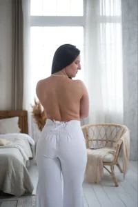 Alicia_art_ Public Pic 2