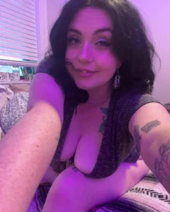 sundayis0nline Public Pic 2