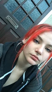 April_LoveUK Public Pic