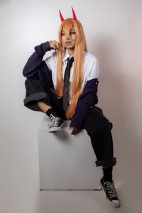 Zdjęcia Raven_Witch_ Power Unchained ⚡: 