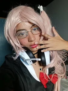 JUNKO PIGTAIL SELFIES od Lovelyamyy  snímek