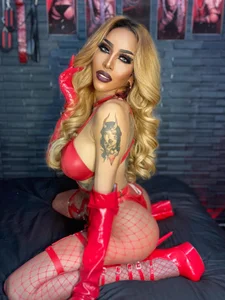 REd leather collection de exoticalodia Foto