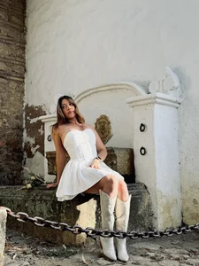 Condes_carmen An enchanted story Immagine  3