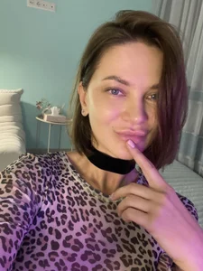 EvaBradbury Public зображення 4