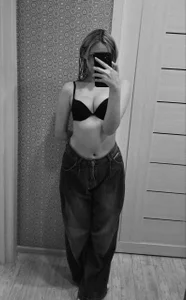 look at my beautiful body od Marry_sharp  snímek