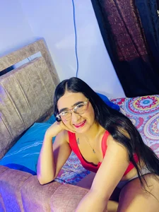 IsabelaAndCJ Public Immagine  6