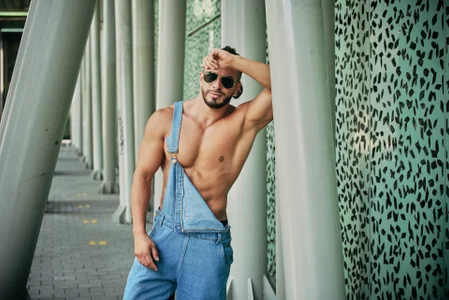 aron-bulgarelli Public Pic 4