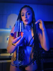 Lovely_celeste Sensuality is very elegant 🍷 Pic 6