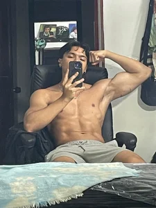 adriel_escalante Public Immagine  2