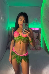 😉Nice to me you🔥❤ de kimberly_Gonzalez1  photos