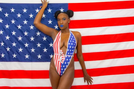 FiorelaLenin 4th of July Immagine  4