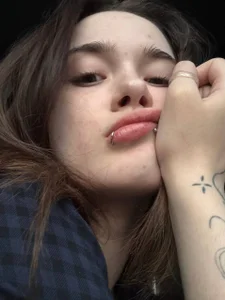 liana_kisses 💤 Foto 2