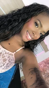 The most beautiful face you will see today 😏 de KAROL-SCOTT  5 Imagens