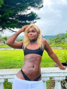 Arii_xxx BLONDE 💛 Pic 3