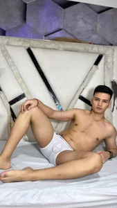 GoldenBoyM White sexy Hình 6