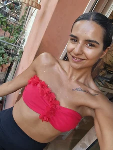 MissHazelnut 4u💙  5টি ছবি