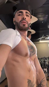 Darwin_Horny Enjoy this body 🤤🤤 Pic 5